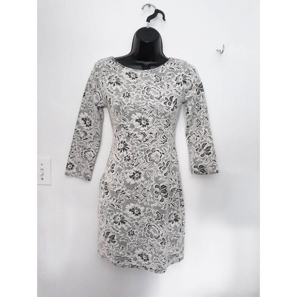 Xhilaration lace dress